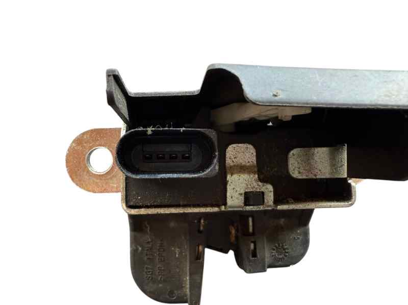 CERRADURA MALETERO / PORTON