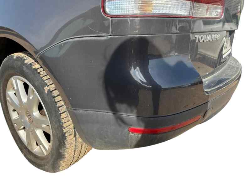 PARAGOLPES TRASERO