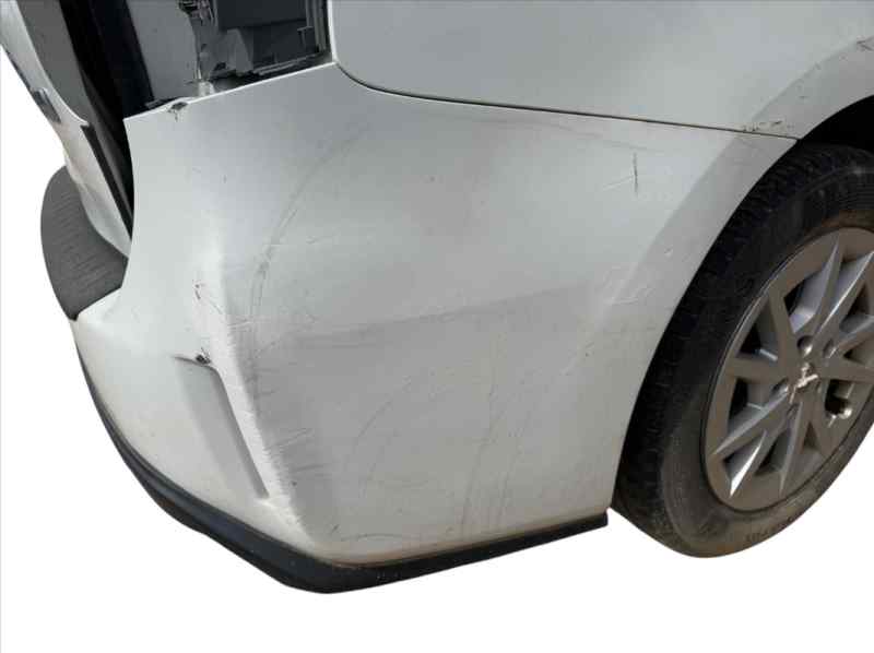 PARAGOLPES TRASERO