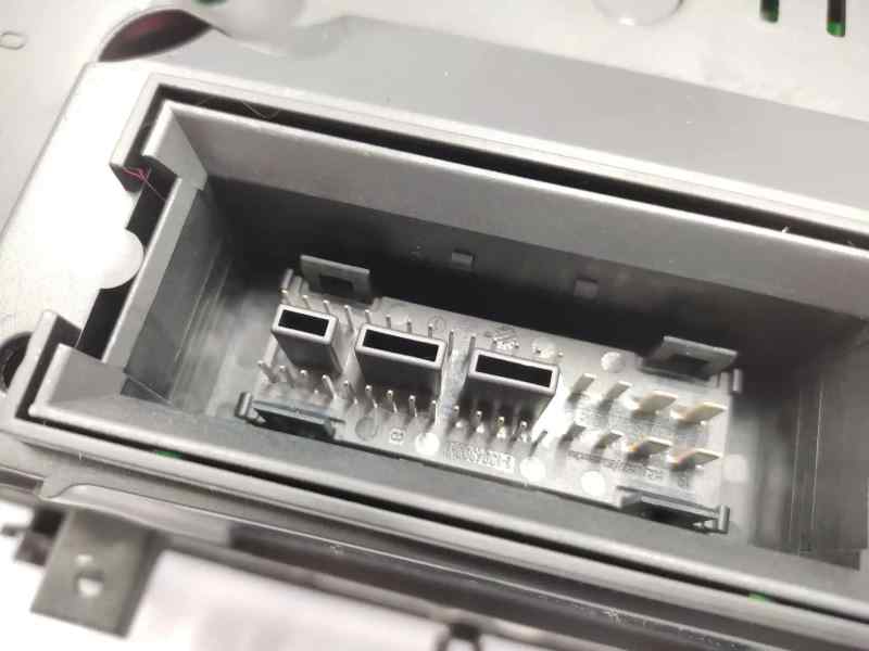 1T0920863AX CUADRO INSTRUMENTOS VOLKSWAGEN CADDY KA/KB (2K)