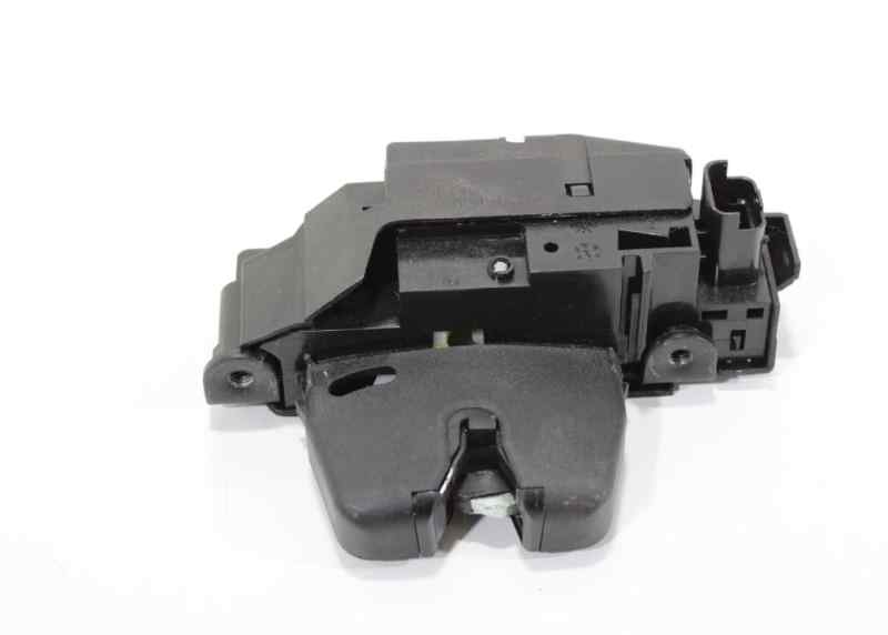 CERRADURA MALETERO / PORTON