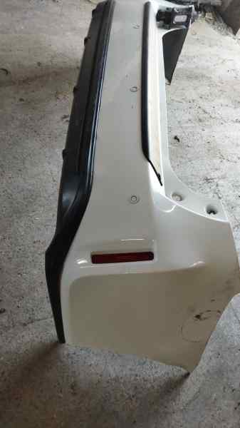 PARAGOLPES TRASERO