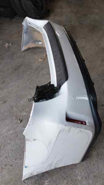 PARAGOLPES TRASERO