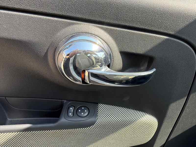 MANETA INTERIOR DELANTERA IZQUIERDA