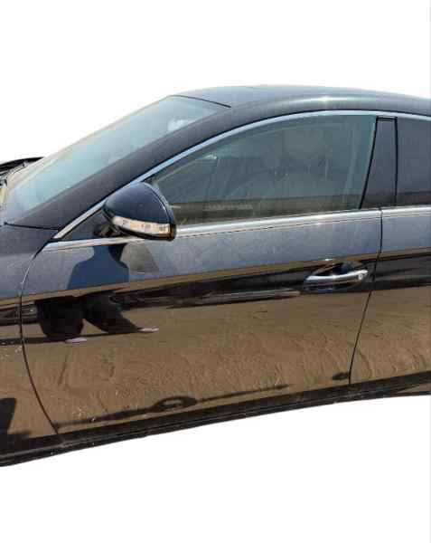 PUERTA DELANTERA IZQUIERDA