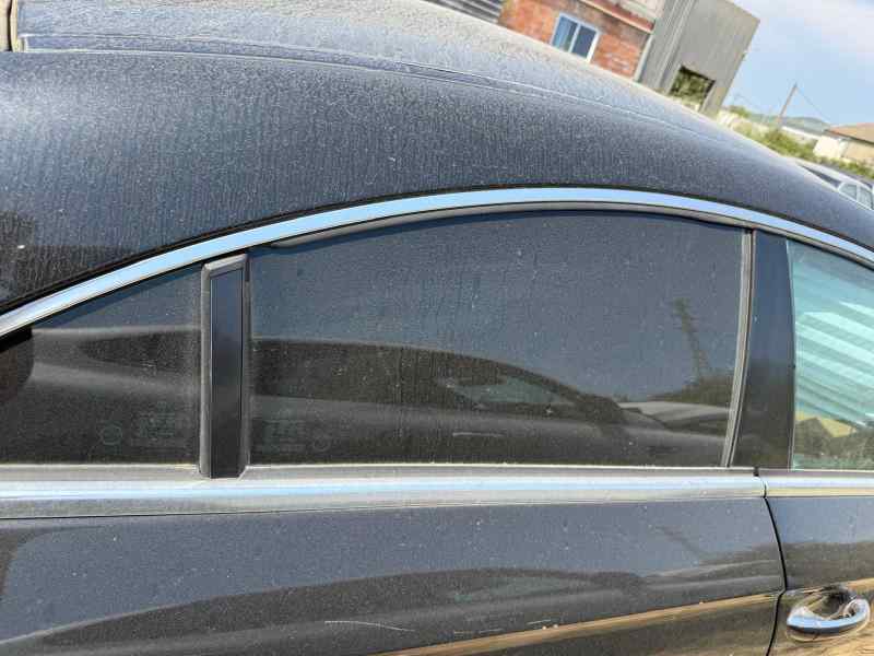 LUNA TRASERA DERECHA