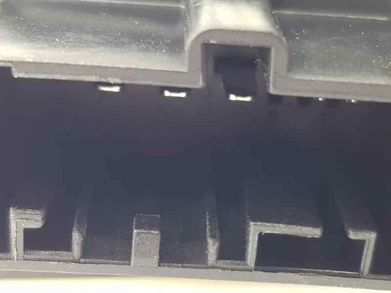 MOTOR ELEVALUNAS TRASERO DERECHO