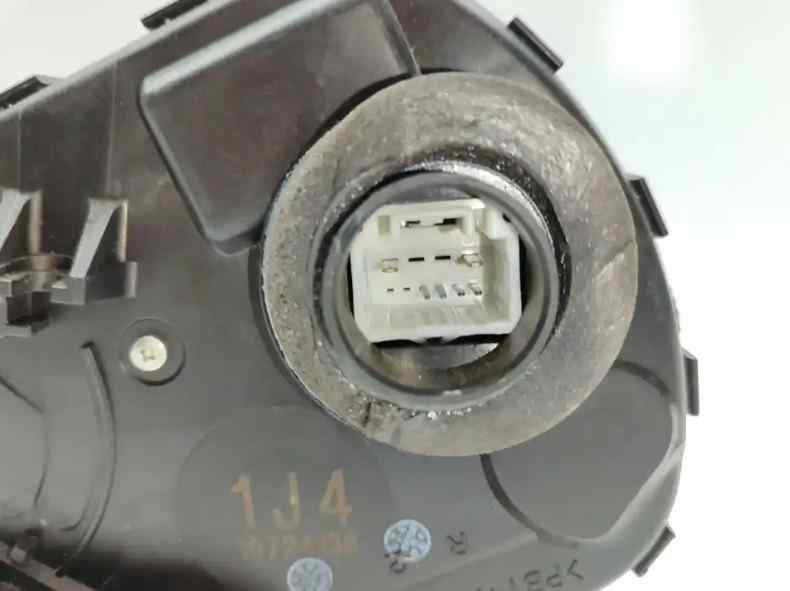 CERRADURA MALETERO / PORTON