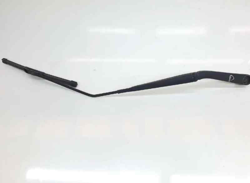 BRAZO LIMPIA DELANTERO DERECHO