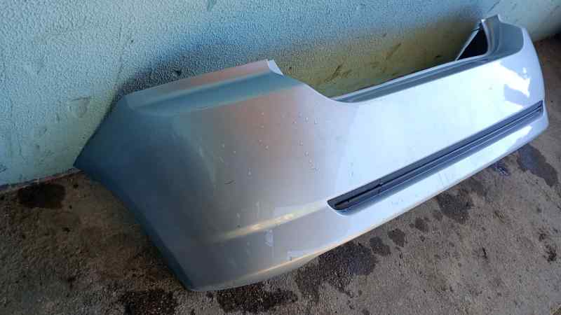 PARAGOLPES TRASERO