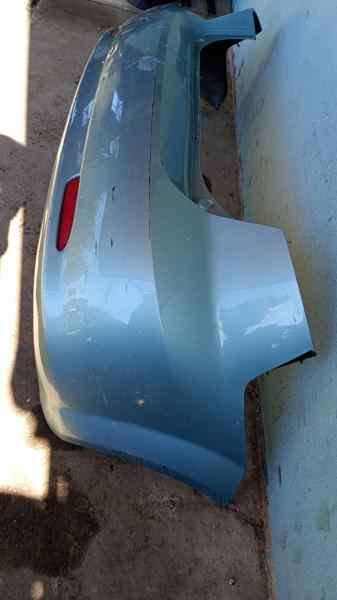 PARAGOLPES TRASERO