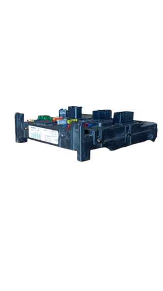 CAJA RELES / FUSIBLES