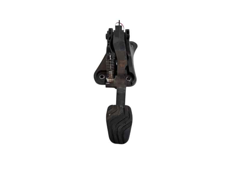 PEDAL EMBRAGUE