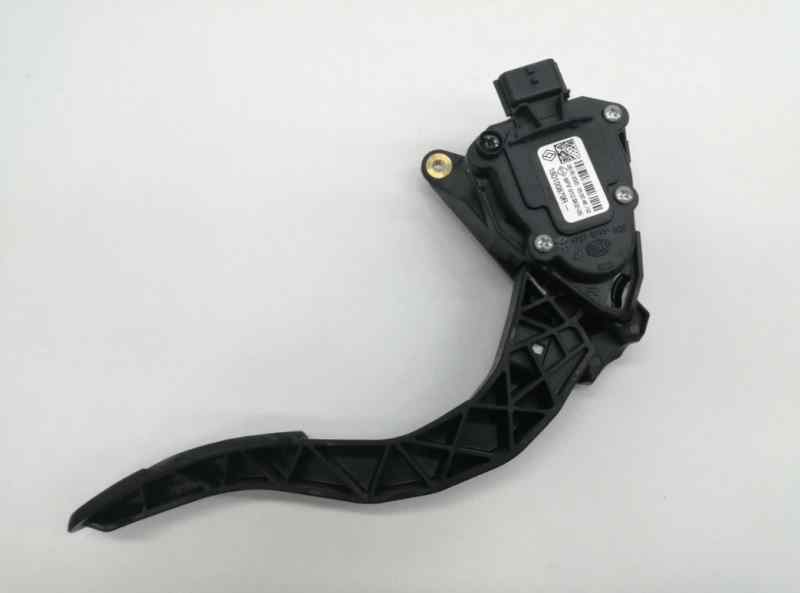 PEDAL ACELERADOR
