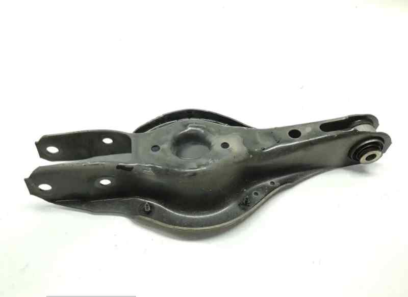 BRAZO SUSPENSION INFERIOR TRASERO DERECHO