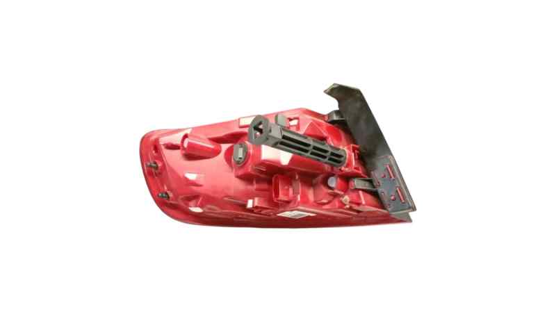 PILOTO TRASERO DERECHO