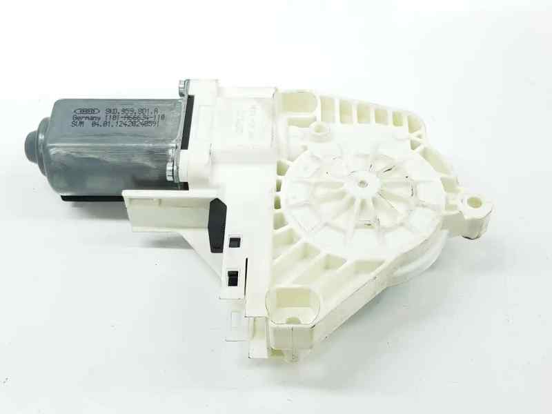 MOTOR ELEVALUNAS DELANTERO IZQUIERDO