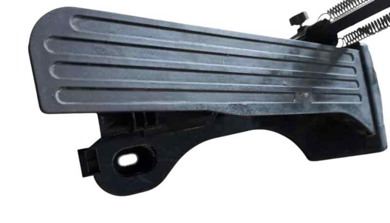 PEDAL ACELERADOR