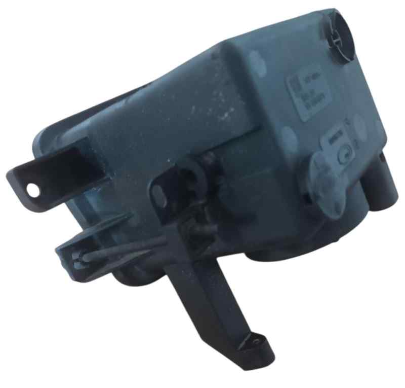 13118671 FARO ANTINIEBLA DERECHO OPEL CORSA C