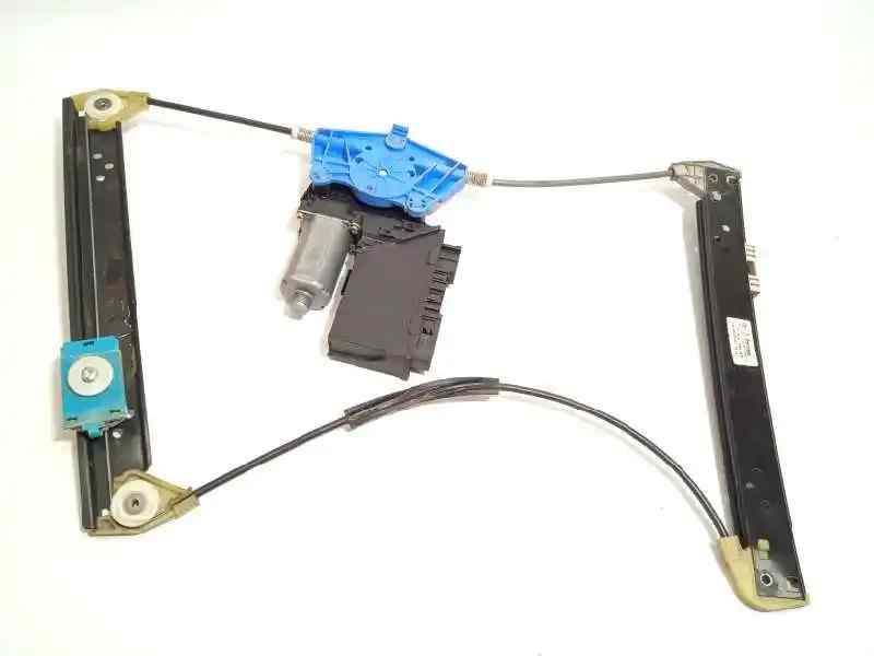 ELEVALUNAS TRASERO DERECHO