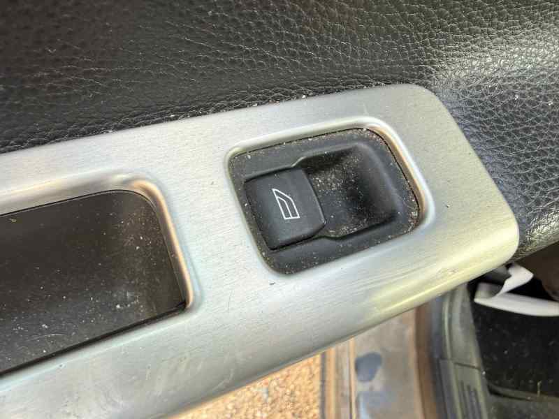 MANDO ELEVALUNAS TRASERO IZQUIERDO