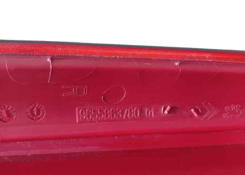 PILOTO TRASERO DERECHO