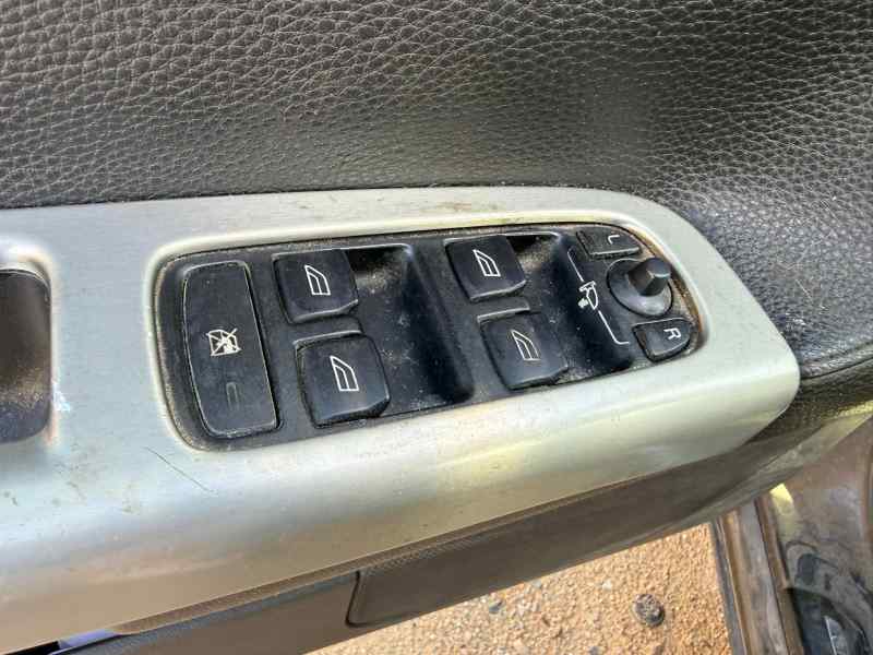 MANDO ELEVALUNAS DELANTERO IZQUIERDO 