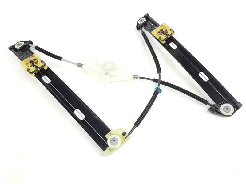 ELEVALUNAS DELANTERO DERECHO