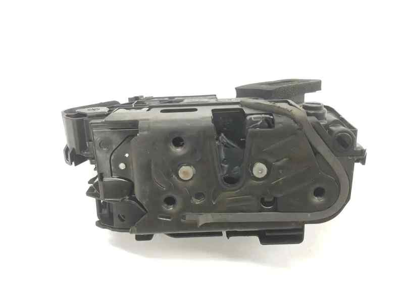 CERRADURA PUERTA TRASERA DERECHA 