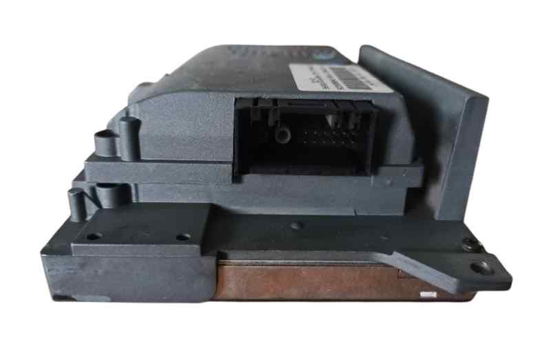 PANTALLA MULTIFUNCION