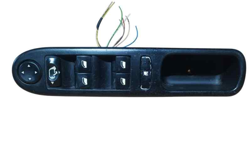 MANDO ELEVALUNAS DELANTERO IZQUIERDO 