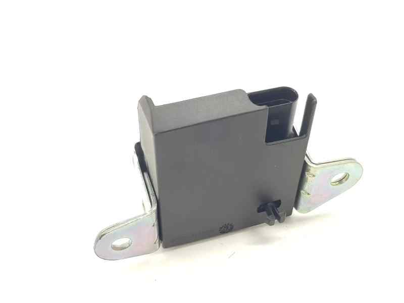 CERRADURA MALETERO / PORTON