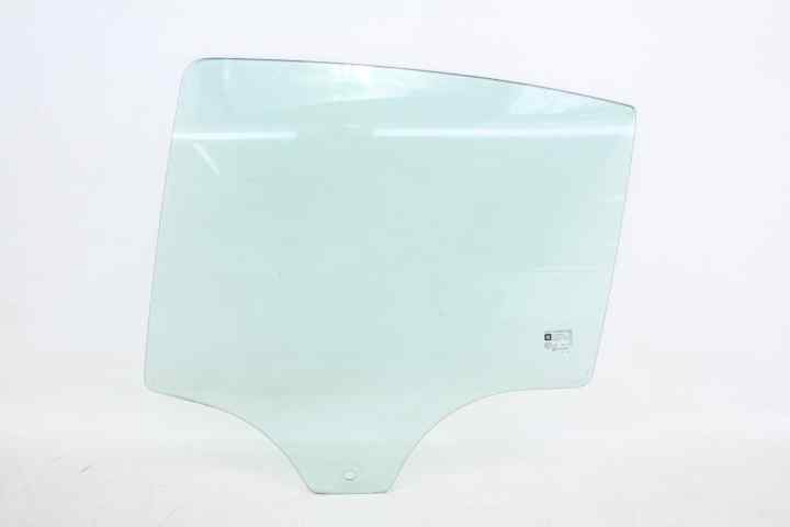 LUNA TRASERA IZQUIERDA