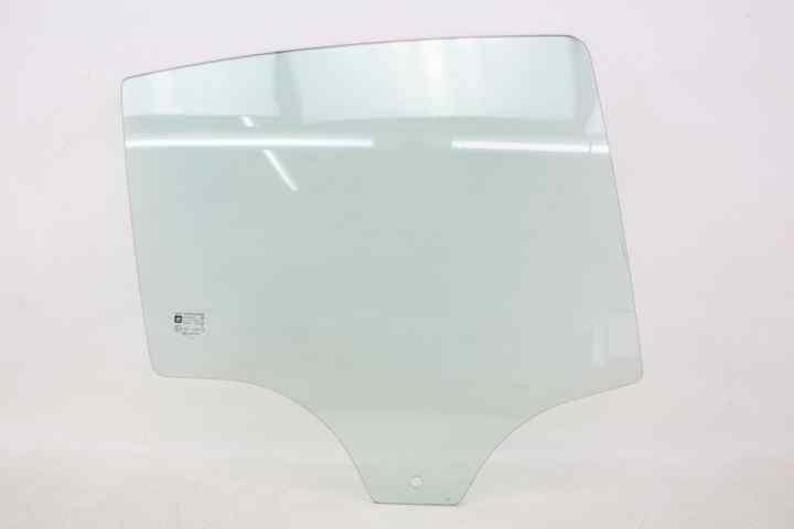 LUNA TRASERA DERECHA