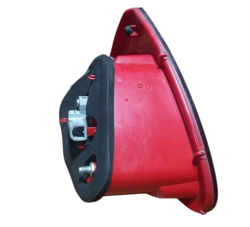 03320010 PILOTO TRASERO IZQUIERDO ALFA ROMEO 147 (190)