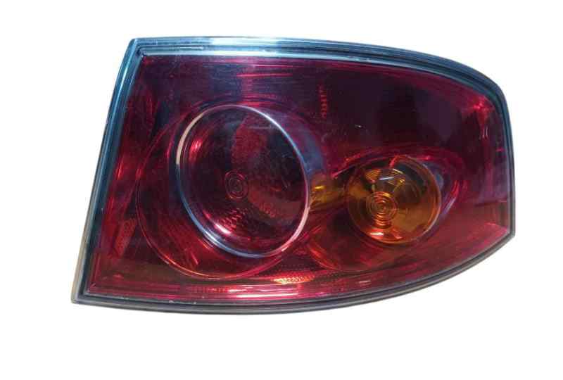 PILOTO TRASERO DERECHO