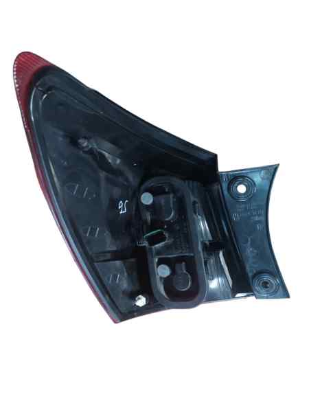 PILOTO TRASERO DERECHO