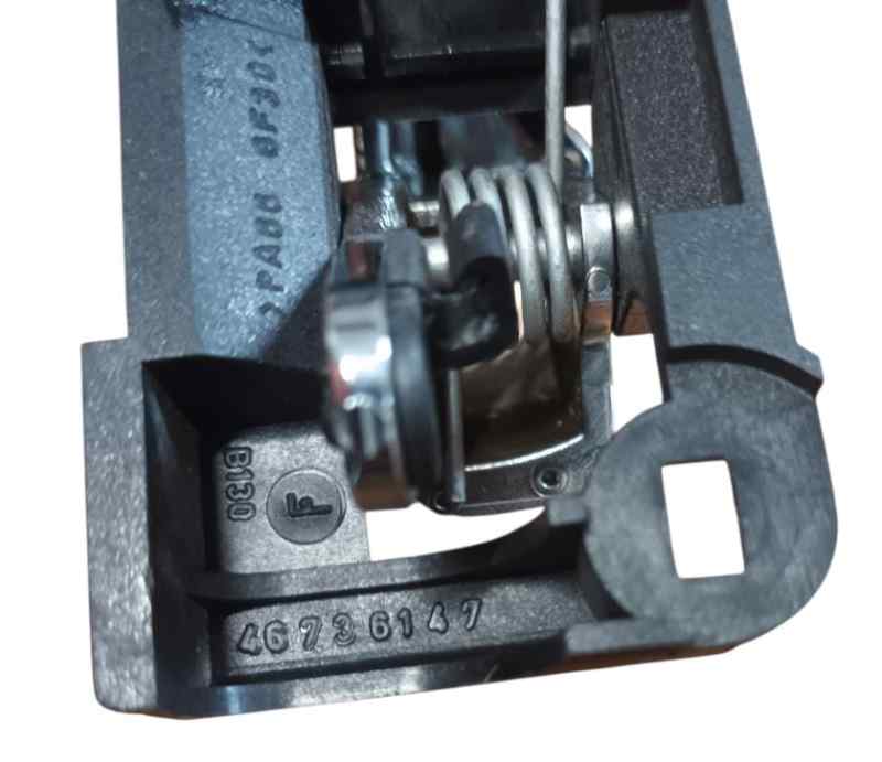 MANETA INTERIOR DELANTERA IZQUIERDA