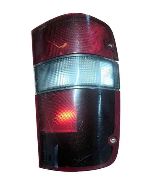 94358908 PILOTO TRASERO DERECHO OPEL MONTEREY