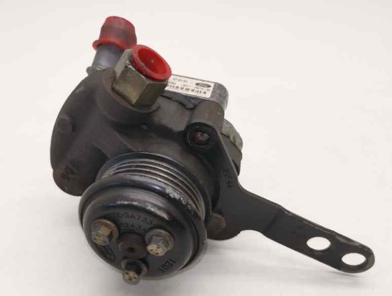 1357629 - XS713A674BF BOMBA SERVODIRECCION FORD MONDEO BERLINA (GE)