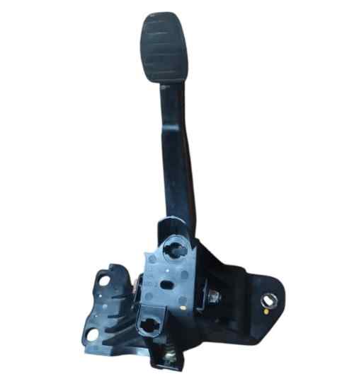 PEDAL EMBRAGUE