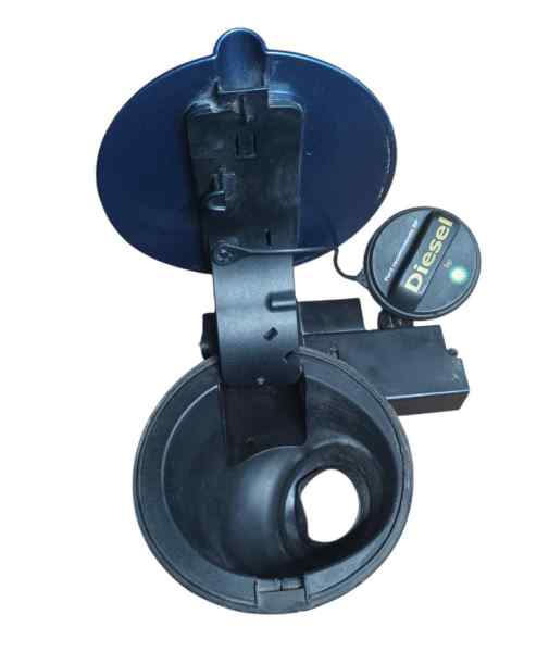 TAPA EXTERIOR COMBUSTIBLE