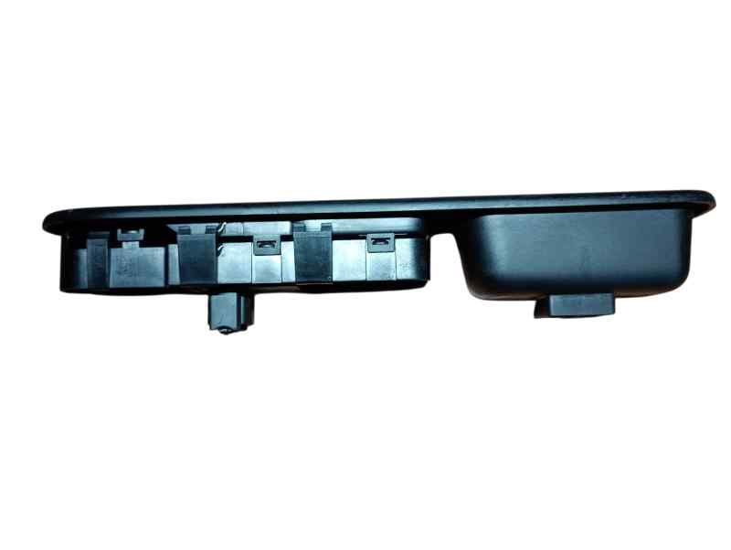 MANDO ELEVALUNAS DELANTERO DERECHO