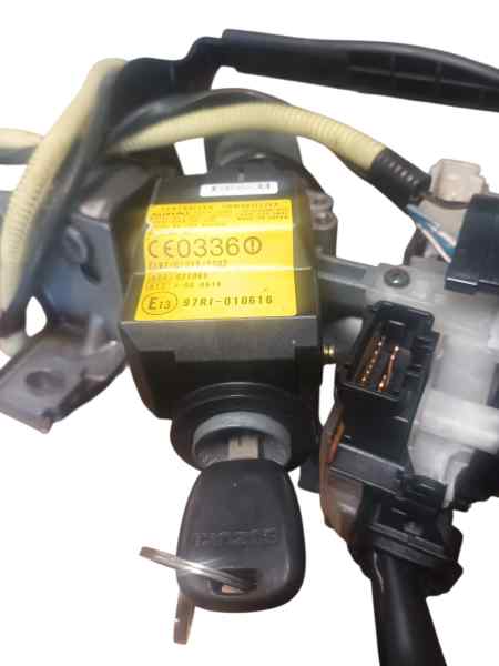 CONMUTADOR DE ARRANQUE