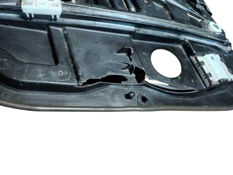 82470A4260C ELEVALUNAS DELANTERO IZQUIERDO KIA CARENS ( )