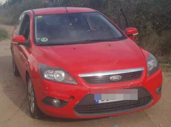 CAPOT PARAGOLPES FARO PILOTO LLANTAS ESCAPE PILOTO ALERON PORTON DESPIECE COMPLETO FORD FOCUS LIM. (CB4)