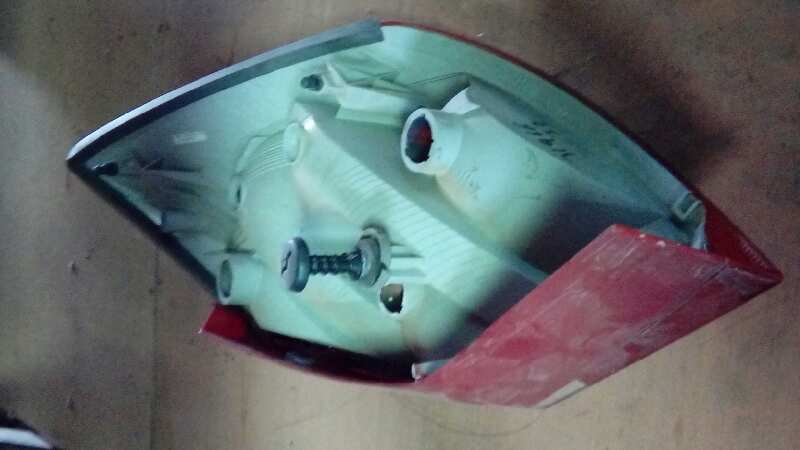 PILOTO TRASERO IZQUIERDO SKODA FABIA (5J2 )