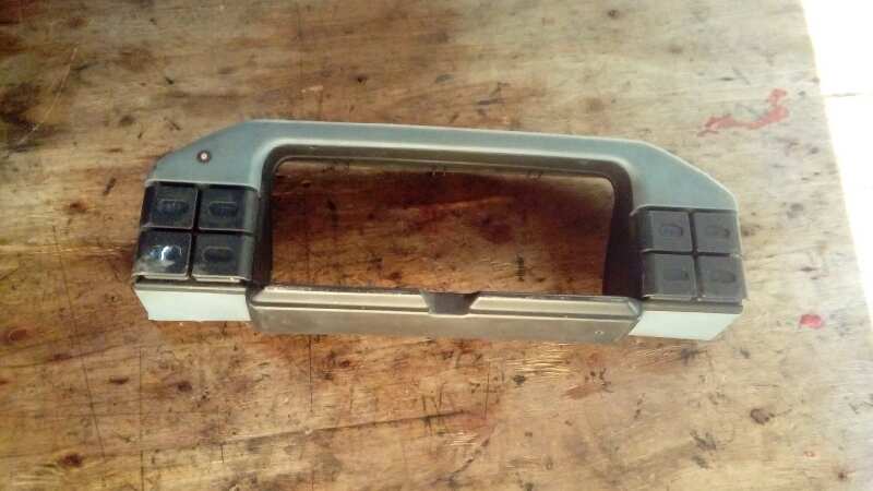 MOLDURA LAND ROVER DISCOVERY (SALLJG-LJ)