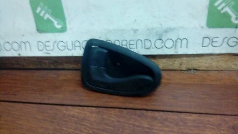 8261025000 MANETA INTERIOR DELANTERA IZQUIERDA HYUNDAI SONATA (Y3)