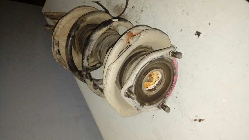 AMORTIGUADOR DELANTERO DERECHO NISSAN VANETTE CARGO (HC23)